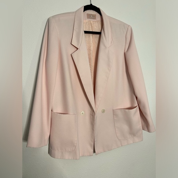 Classic Directions Jackets & Blazers - Classic Directions Soft Pink Blazer Size 12